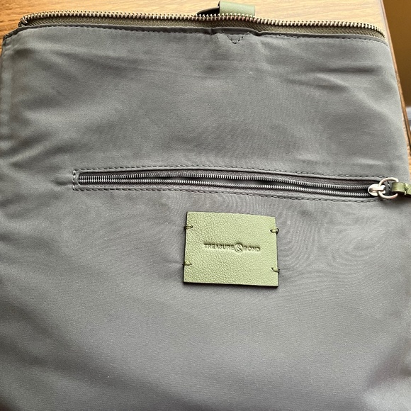 Treasure & Bond Green Backpack - Picture 4 of 4